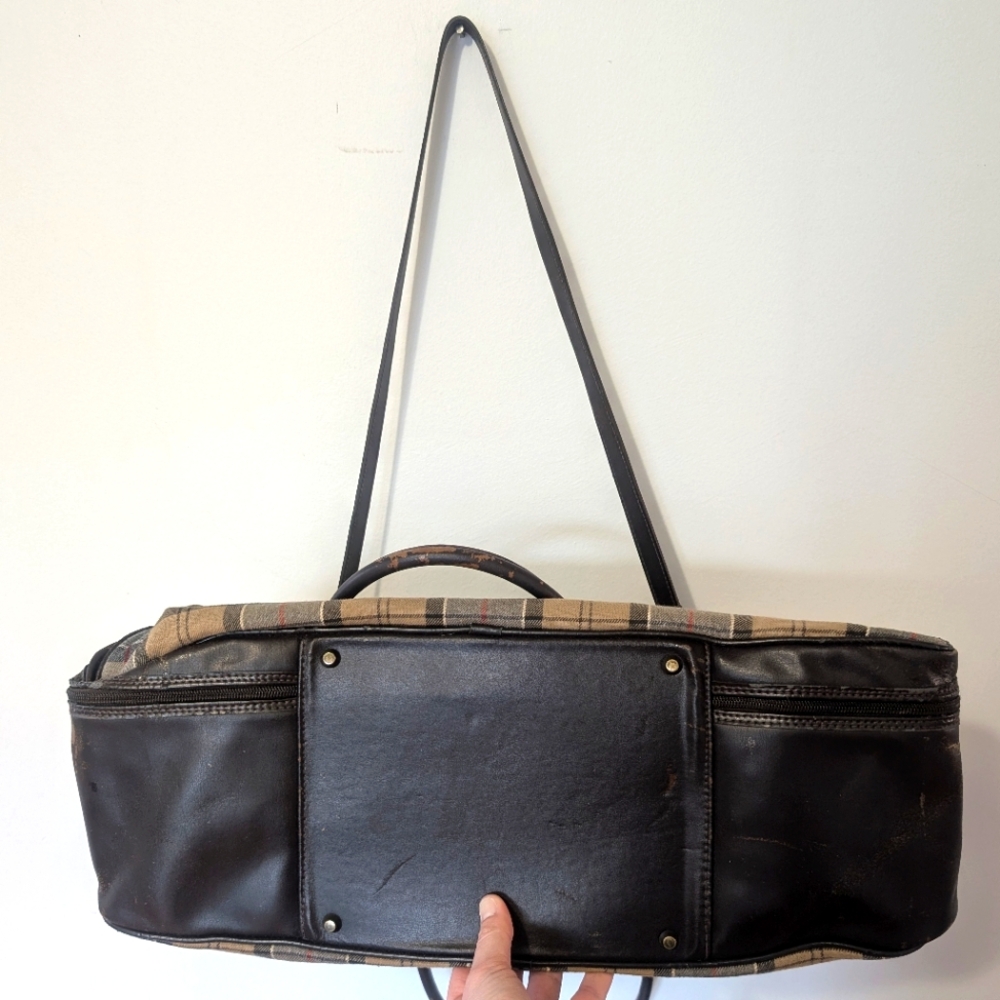 Barbour Vintage Overnight Weekender Zipper Duffle Bag in Dress Tartan - Picture 4 of 14